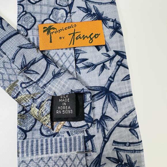 Tropicals Tango Silk Hawaiian Print Palm Tree Hula Girl Mens Tie 4 x 58 Island - Picture 2 of 2